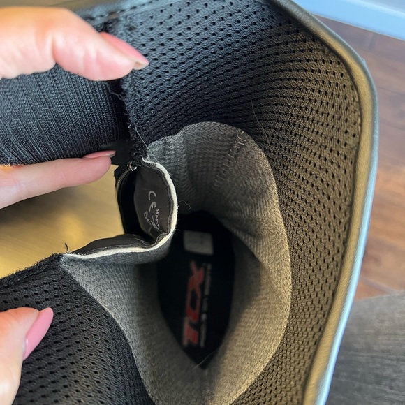 SOLD. - TCX Ladies Motorcycle Riding boot - Picture 9 of 10